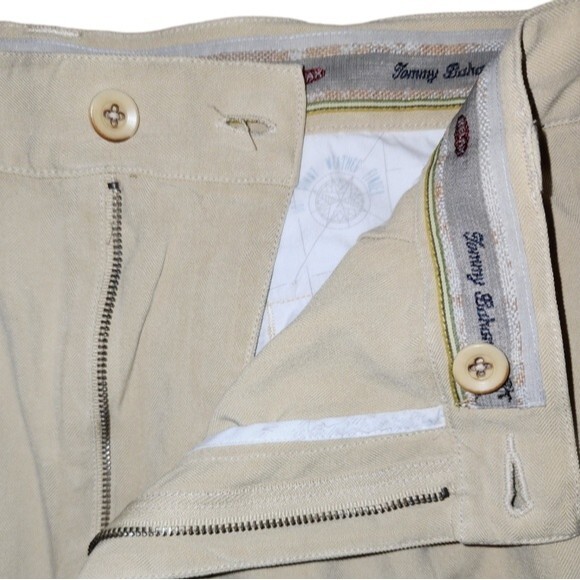 Tommy Bahama Men's Beige 100% Silk Pleated Front Shorts Size 40 - Picture 3 of 5
